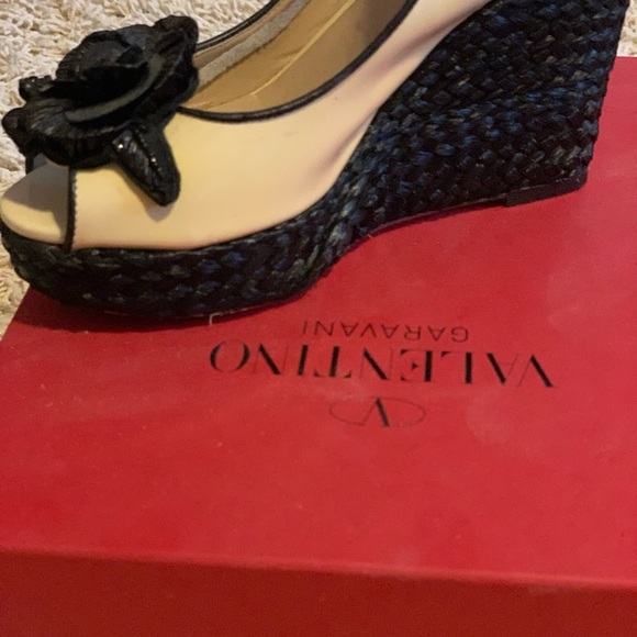 Valentino Size 36 Espadrilles - Picture 3 of 5